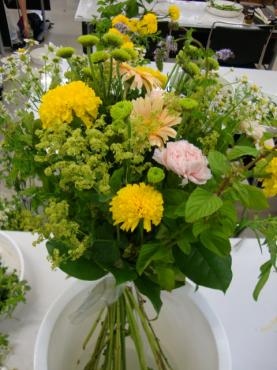 花束ワンサイドタイプ｜「いなげ花店」　（山形県上山市の花キューピット加盟店 花屋）のブログ